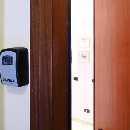 Primopiano - Governo Provvisorio * Милан