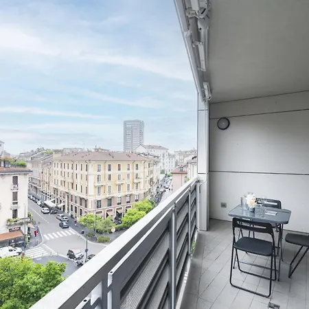 Easylife-appartamento Con Terrazzo In Porta Romana Appartamento Milano