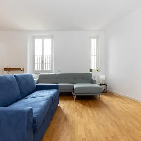 Beplace At Navigli *