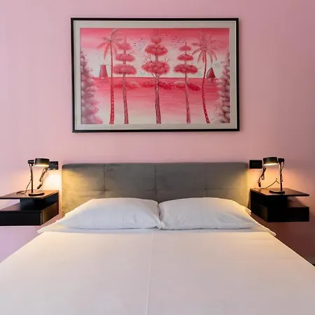 Homeby, Simonetta Apartment *