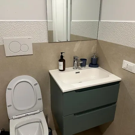 Repetti Design - 10 Min To Centre & Airport *