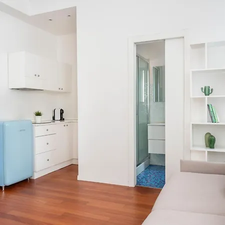 New And Lovely Flat In Center