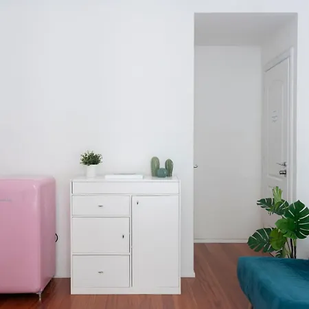 New! Lovely & Friendly In Center C מילאנו