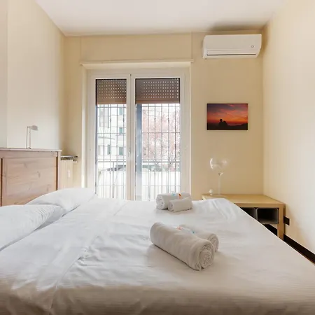 Apartament Forlanini - Functional With Balcony! *