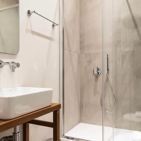 Youhosty - Ticinese 3