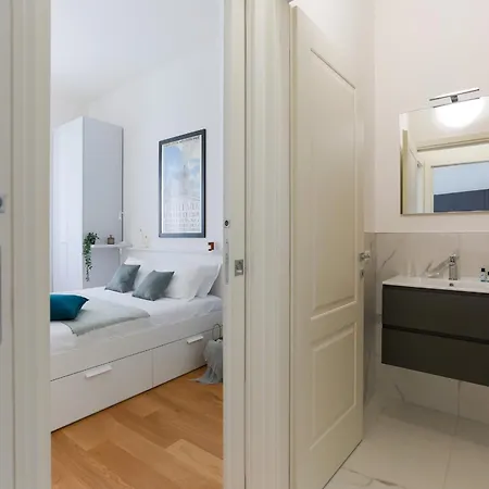 The Rent - Modern One Bedroom In San Babila 公寓 米兰