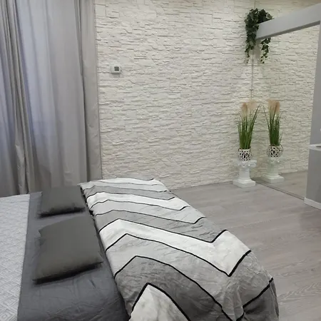 Oda ve Kahvaltı Center Porta Romana Milano