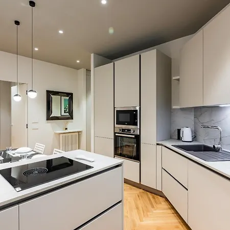 Elegant Design Apartmentduomo-naviglia/c E Wi-fi *