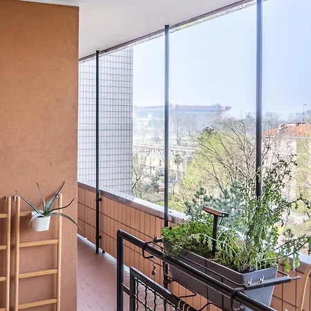Trilocale In Via Pogatschnig 40 -- San Siro-rho Fiera-duomo *