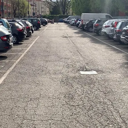 Art&design Close To Bocconi *