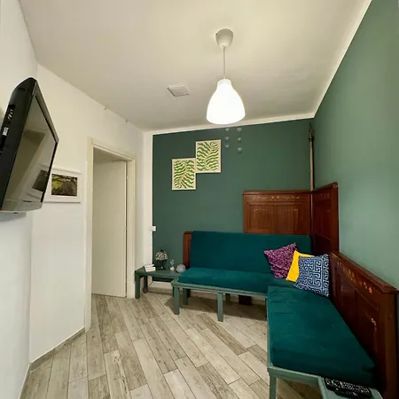 Apartment Four Bedroom In The Centre Of The Milan