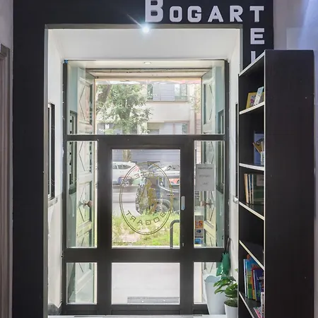 Bogart Hotell 2*