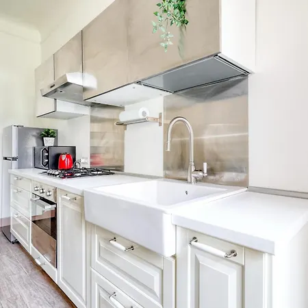 아파트 Fara 33 Cozy Flat In District