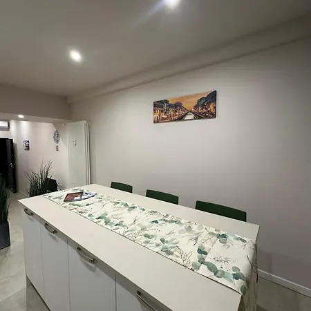 Monolocale Piazza Gambara M1