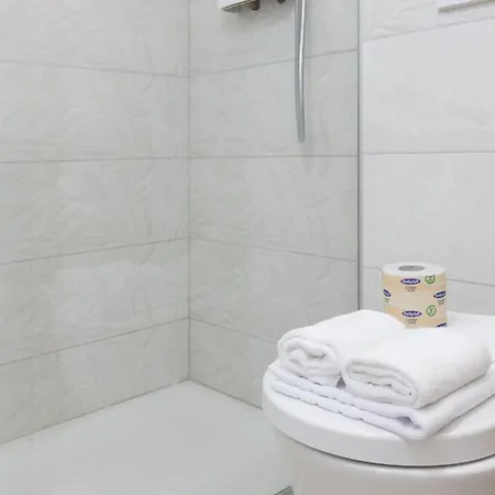 Nel Cuore Dei Navigli - *