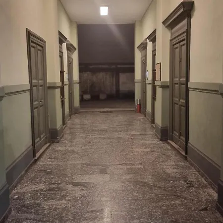 Casa Storica Piazza 5 Giornate 4*