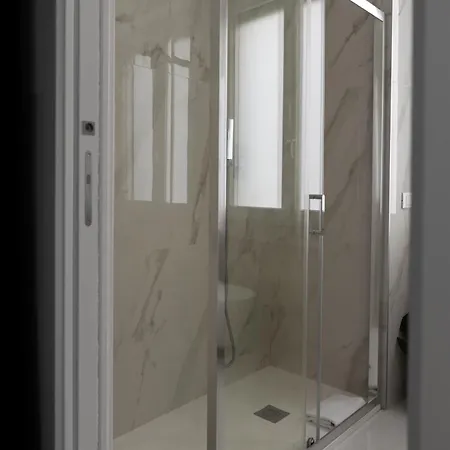 Gioia 43 - New Stylish 1 & 2 Милан