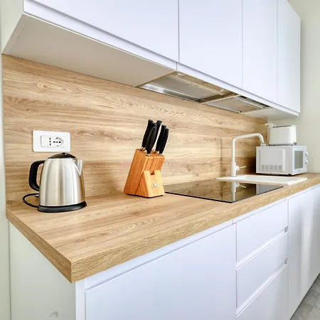 Apartament Joivy Charming Near The Centre Mediolan