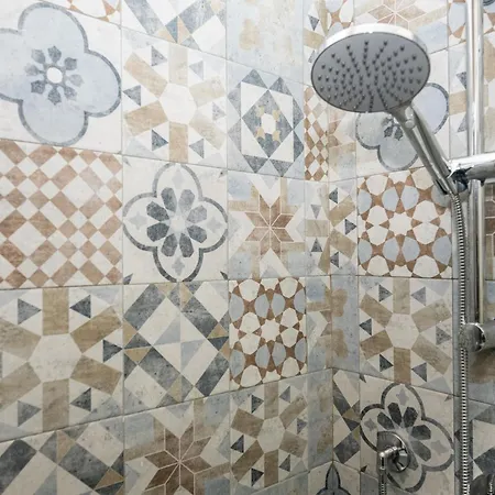 Airguest Station Apartman *