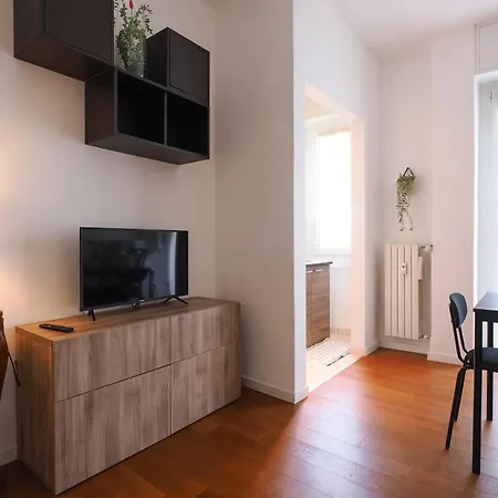 Primopiano - Roncaglia Apartman *