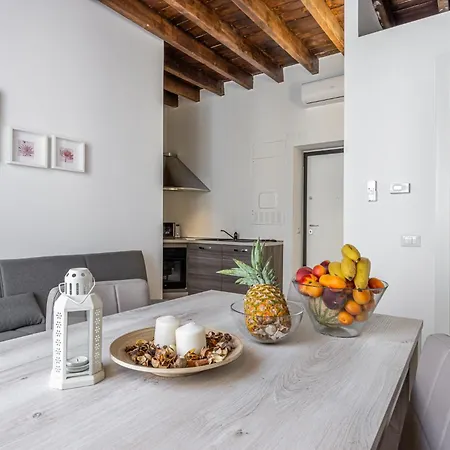 Santa Giulia - 15min From Duomo - Rogoredo Fs Apartamento *