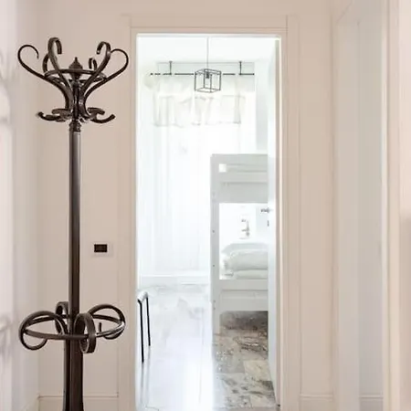 Apartment Bright & Modern 2 Min Metro 20min Niguarda H *