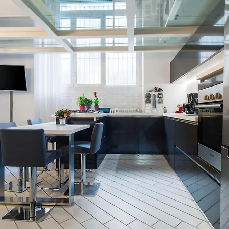 Feriehus Glass Loft Milano