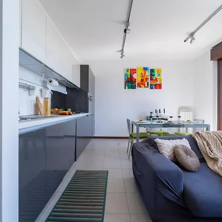 Apartment Certosa House - Milan