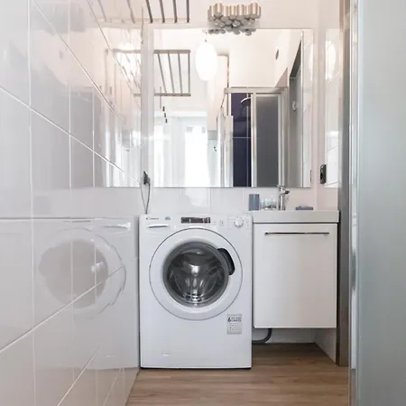 Italianway Easy - Tofane 33 Милан