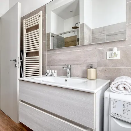 Joivy Lovely Flat Near Naviglio Grande Apartment *