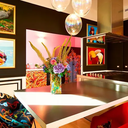 Toiletpaper Living *