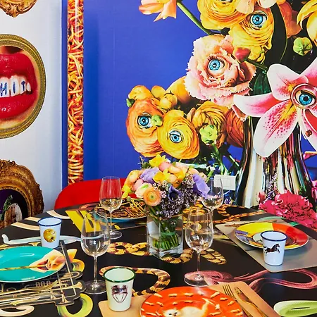 Toiletpaper Living Apartment