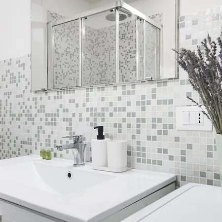 Easylife - Ascanio Sforza 75 - Navigli *