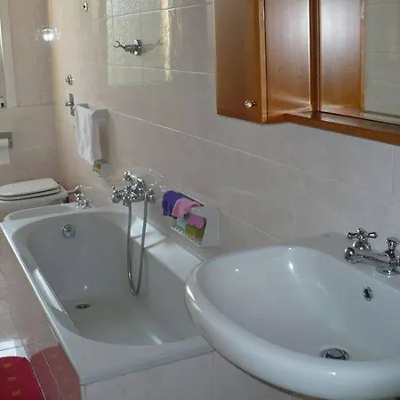 Suzzani House Milão