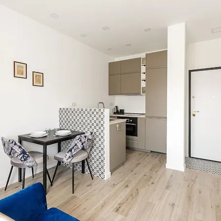 Tadino Ai Giardini Indro Montanelli By Halldis מילאנו