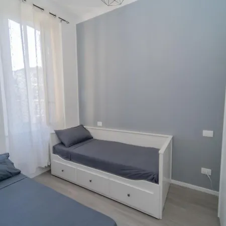 Near Metro-m5 Appartement Milaan