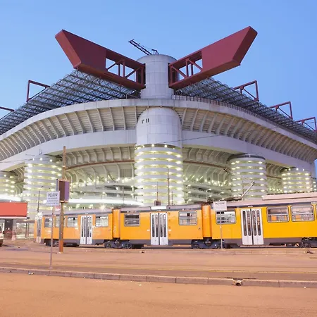 Elegante Ippodromo Μιλάνο