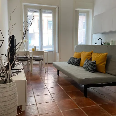 Bilocale Spazioso A Lambrate Apartment Milan