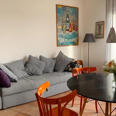 Cozy & Quiet 2 Min From Metro Milano