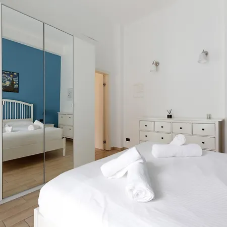 Guesthost - Mm Sant Agostino Subway Flat Appartement Milan