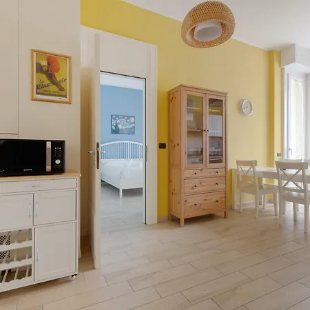 Guesthost - Mm Sant Agostino Subway Flat *