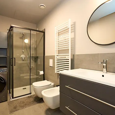 Design Luxury Loft - 20 Minutes From Duomo-navigli Daire *