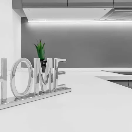 Le23 Duomo-loreto - - Modern *