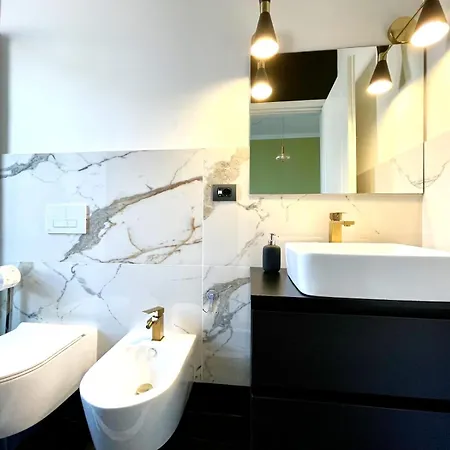 Charming Loreto 8 * ميلان