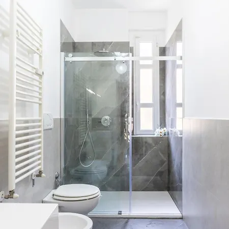 Apartament Corso Como-garibaldi - Luxury Flat With Parking And Wifi *