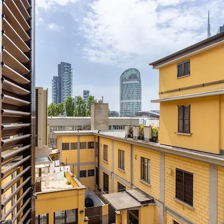 Daire Corso Como-garibaldi - Luxury Flat With Parking And Wifi *