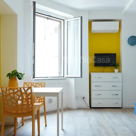 Looking 4 Station Center Apartamento