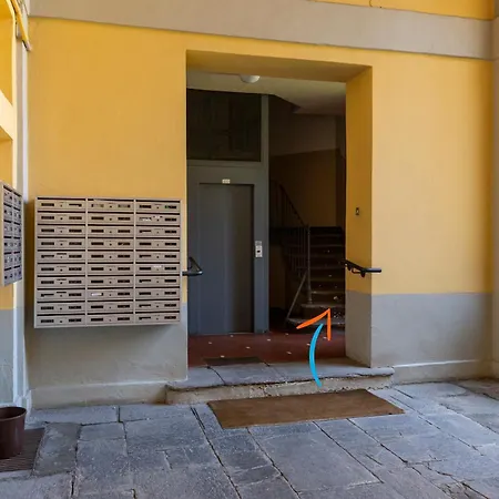 Appartamento Casa Vittoria - Isola District *