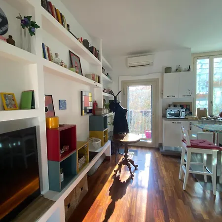 Bilocale - Zona Isola 公寓 *