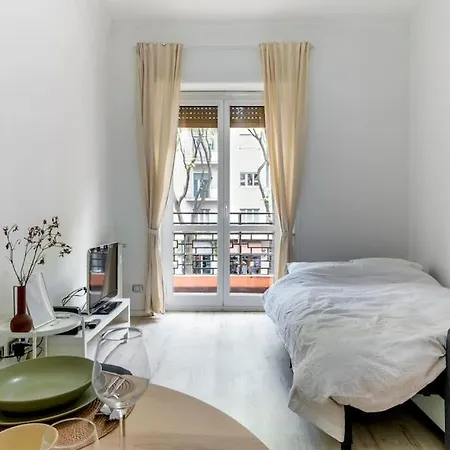 Appartement Studi-politecnico - Wi-fi Gratuito, Balcone E Self Check-in *